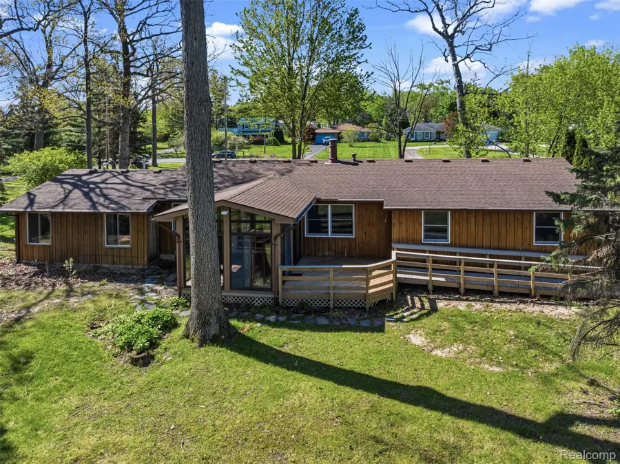 4191 Mccandlish Road, Grand Blanc, MI 48439 - #3