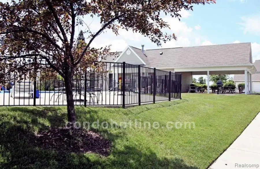 1245 Heatherwood Lane, Pittsfield, MI 48108 - #3