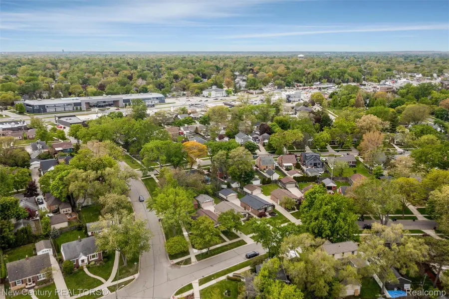 4411 Robinwood Avenue, Royal Oak, MI 48073 - #2