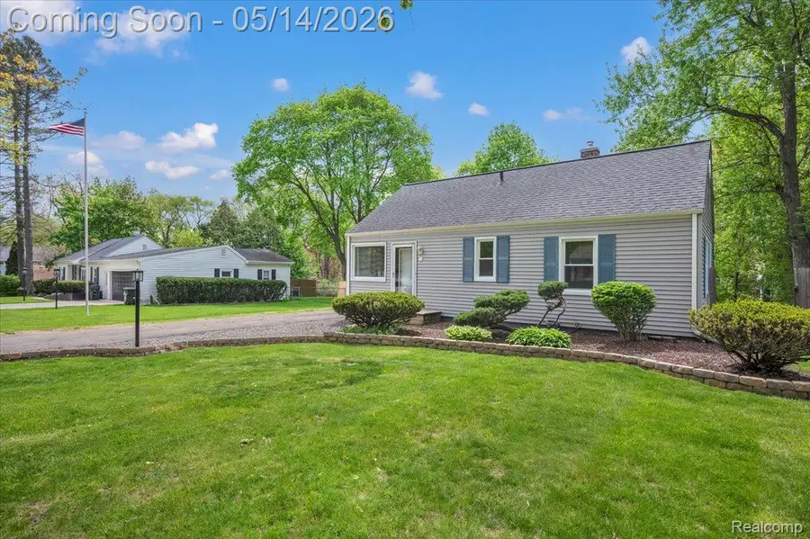134 Glanworth Street, Orion, MI 48362 - #3