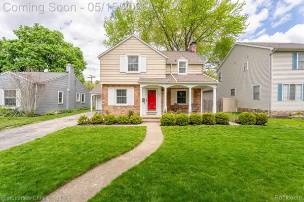 919 E Lincoln Avenue, RoyalOak, MI 48067