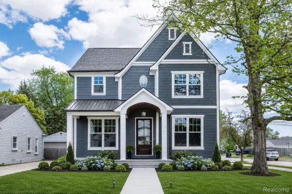 3800 Linwood Avenue, RoyalOak, MI 48073
