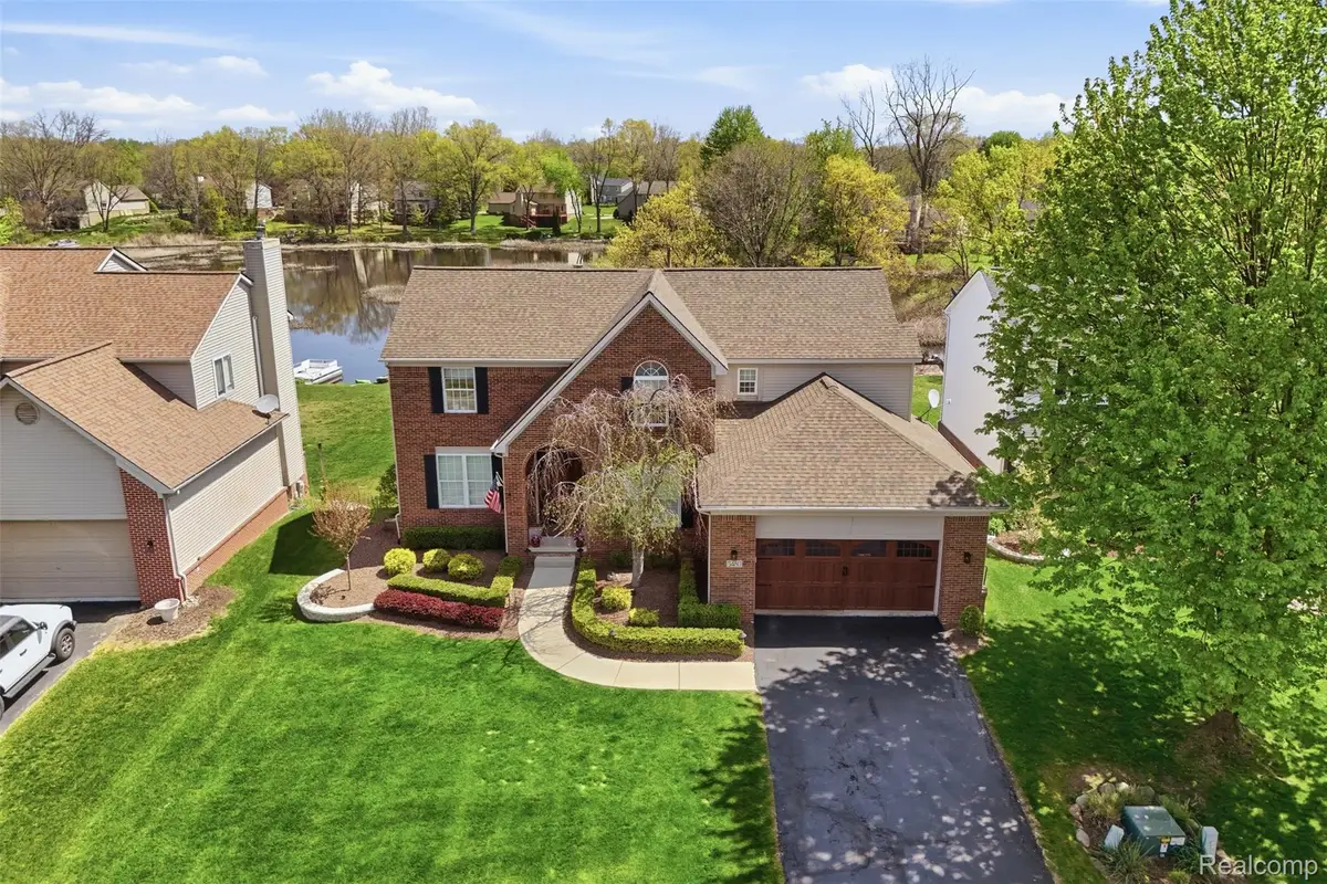 5480 Lancaster Lane, Commerce Township, MI 48382 - #1