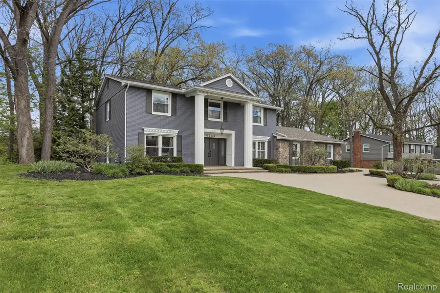 4243 Sunningdale Drive, Bloomfield, MI 48302 - #3