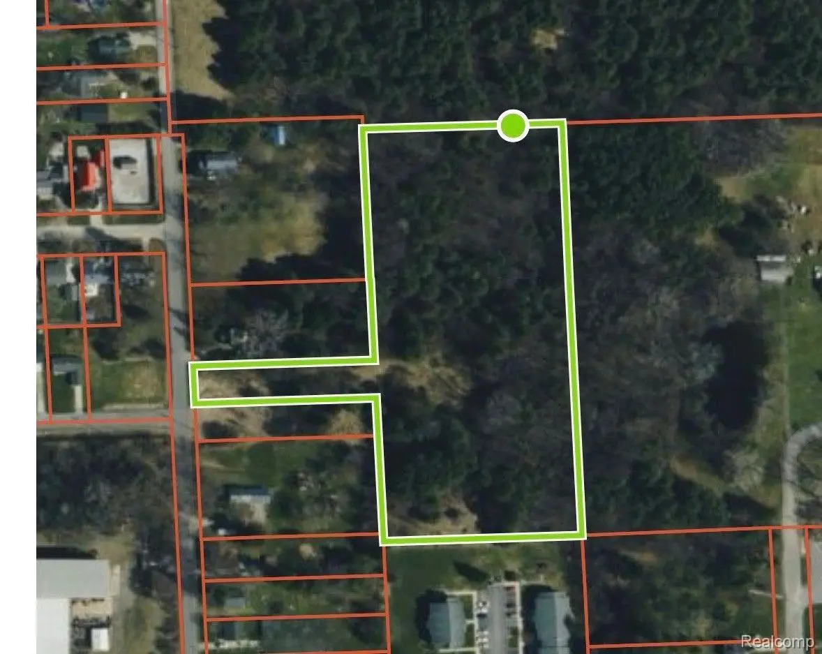 102 Clarence Street, Yale, MI 48097 - #1