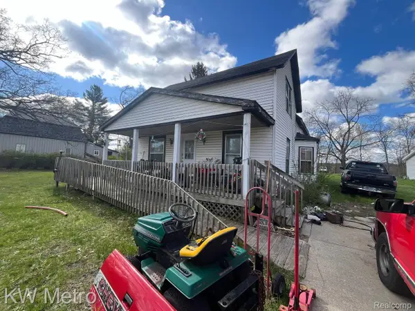 1082 E James Street, WhiteCloud, MI 49349