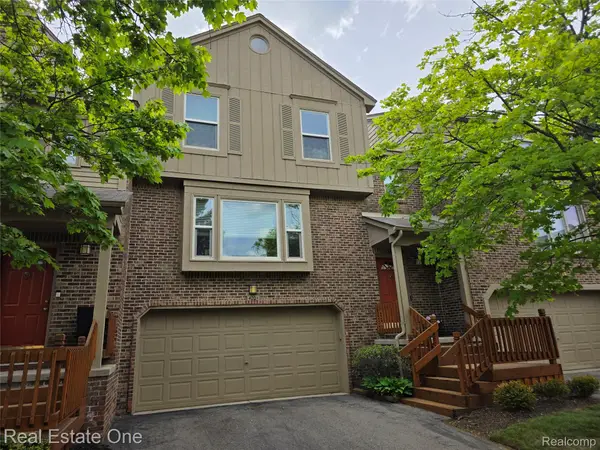4201 Breckenridge Drive #74, WestBloomfield, MI 48322