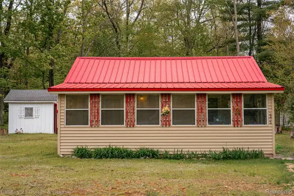 3385 Woods Road, Harrison, MI 48625