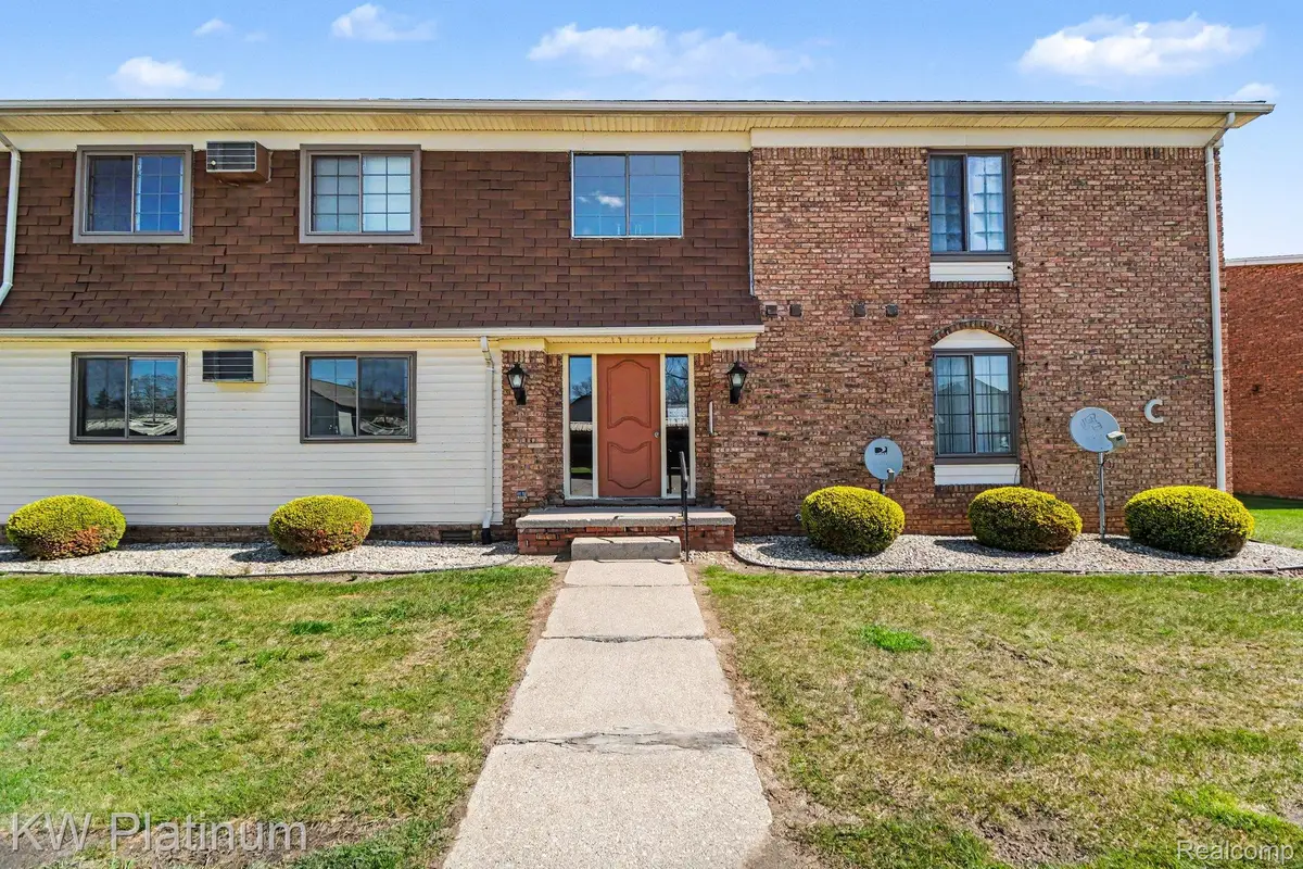 1900 River Road #C5, Marysville, MI 48040 - #1
