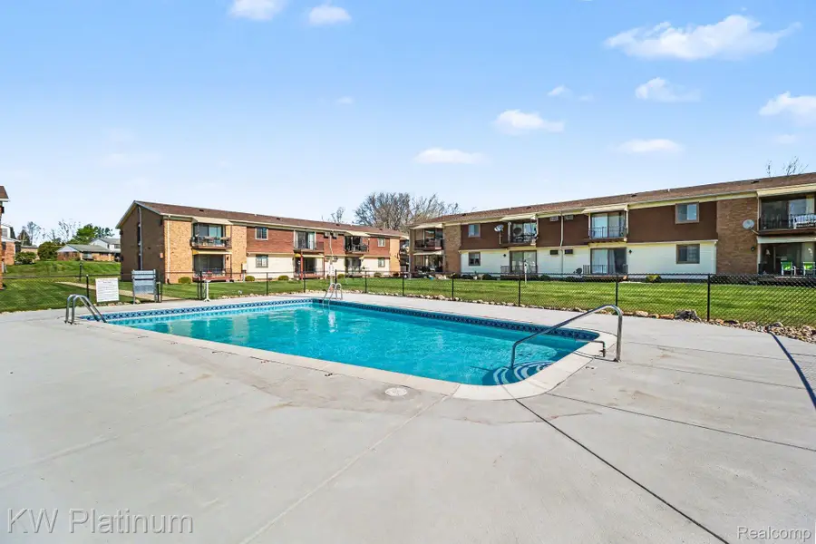 1900 River Road #C5, Marysville, MI 48040 - #3