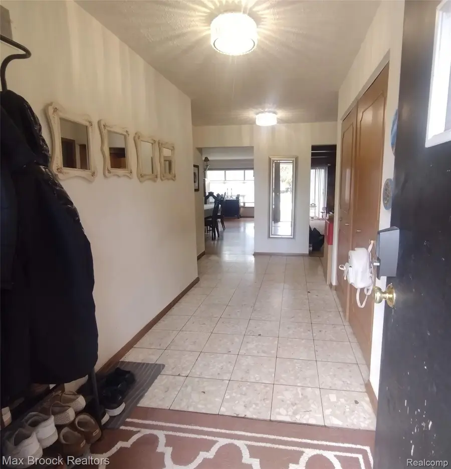 17060 Jeanette Street, Southfield, MI 48075 - #2
