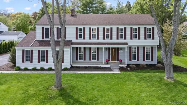 4238 Apple Valley Lane, WestBloomfield, MI 48323