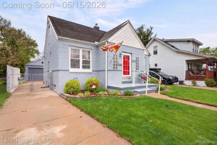 23059 Audette Street, Dearborn, MI 48124 - #2