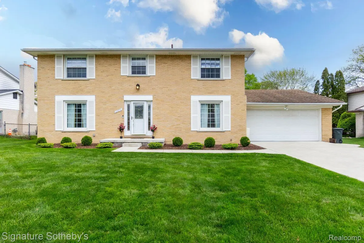 28205 Tavistock Trail, Southfield, MI 48034 - #1