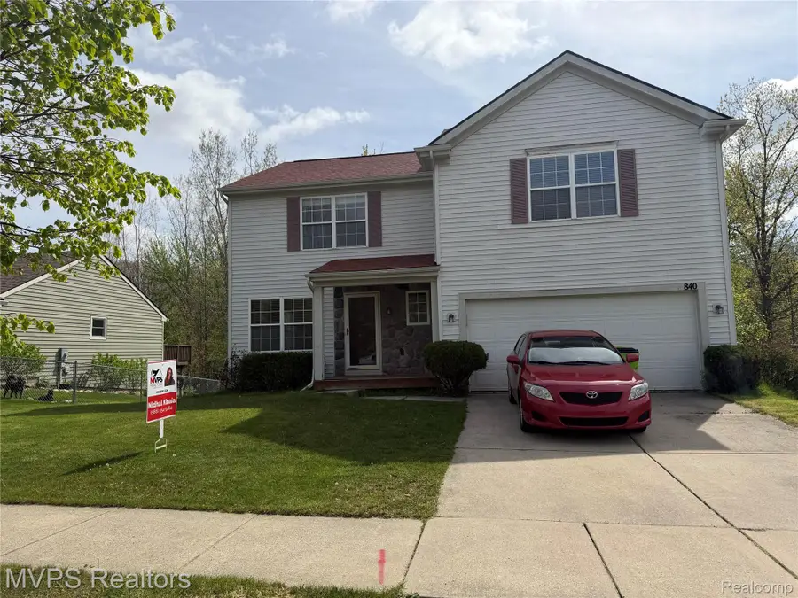 840 Andover Woods Drive, Fenton, MI 48430 - #2