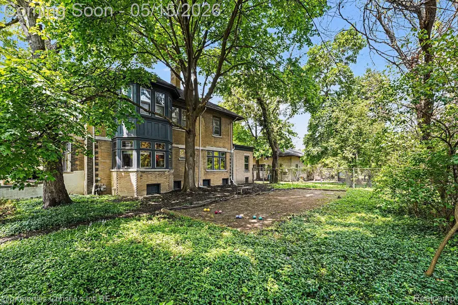 36 Longfellow Street, Detroit, MI 48202 - #3