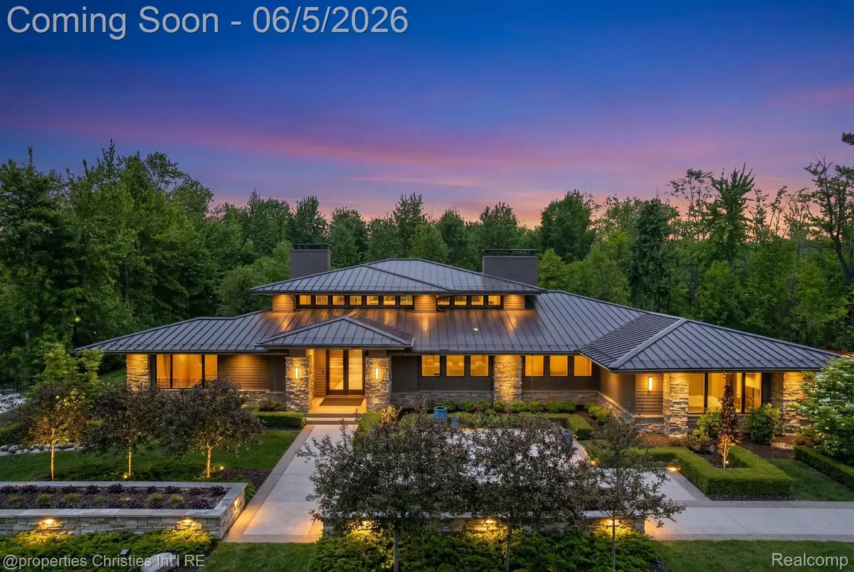 22635 Evergreen Court, Novi, MI 48374 - #1