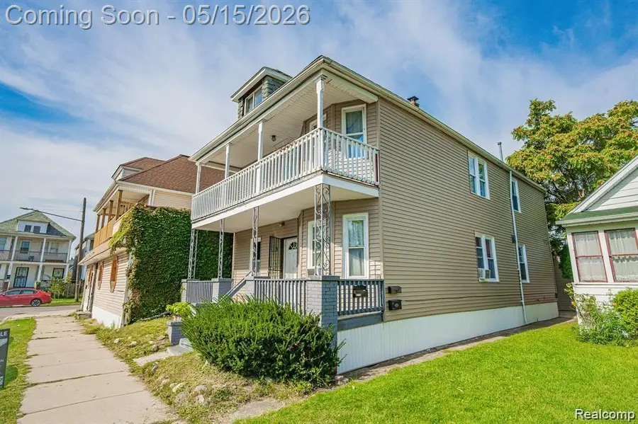 2311 Botsford Street, Hamtramck, MI 48212 - #2