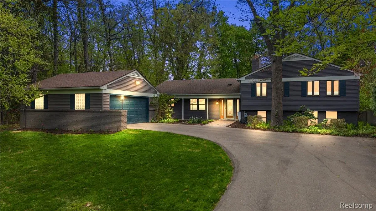 28455 Wellington Street, Farmington, MI 48334 - #1