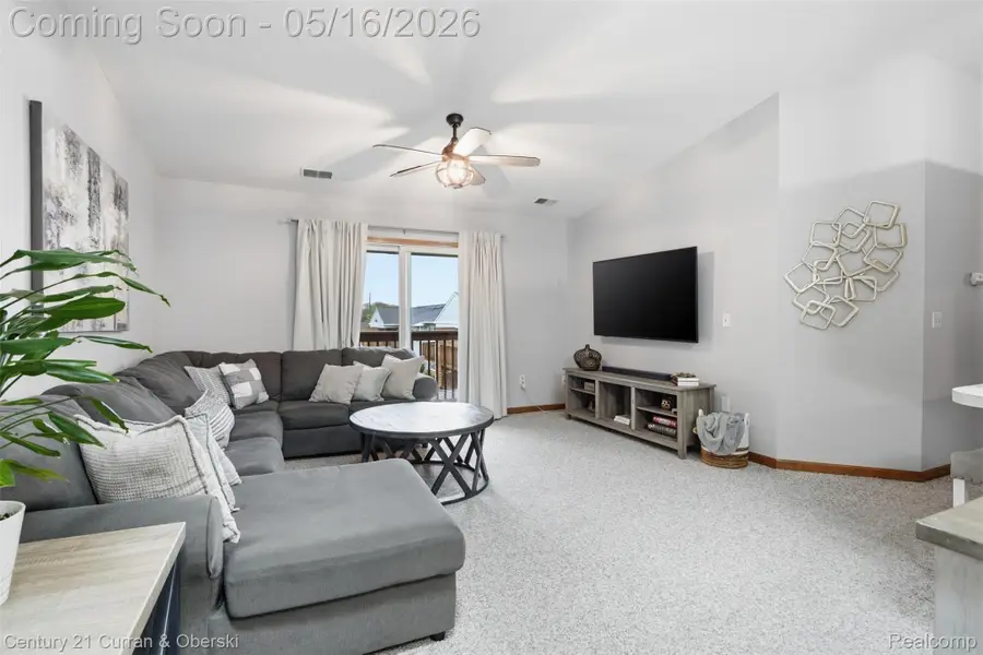 1405 Harbour Boulevard #151, Trenton, MI 48183 - #2