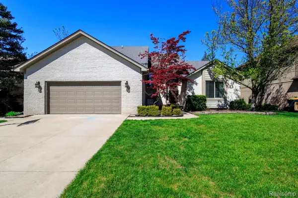 52425 Bryan Michael Drive, Macomb, MI 48042