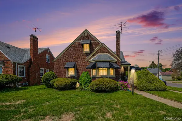 16247 Mansfield Street, Detroit, MI 48235
