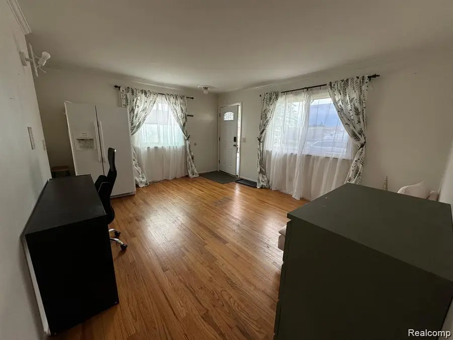 8401 18 Mile Road #112, Sterling Heights, MI 48313 - #2