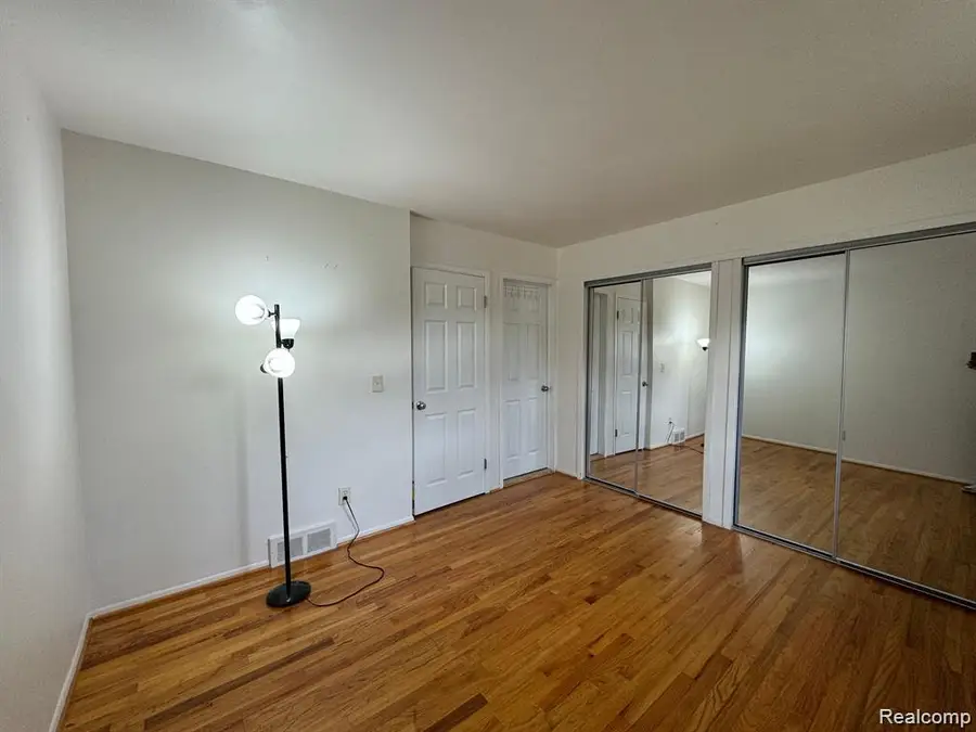 8401 18 Mile Road #112, Sterling Heights, MI 48313 - #3