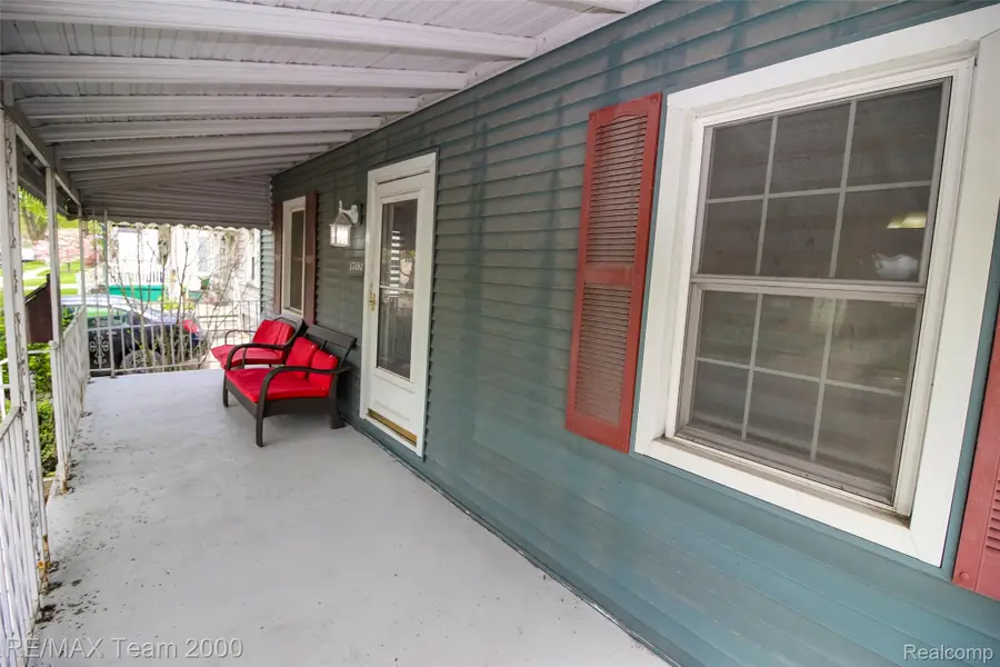 17182 Henry Street, Melvindale, MI 48122 - #3