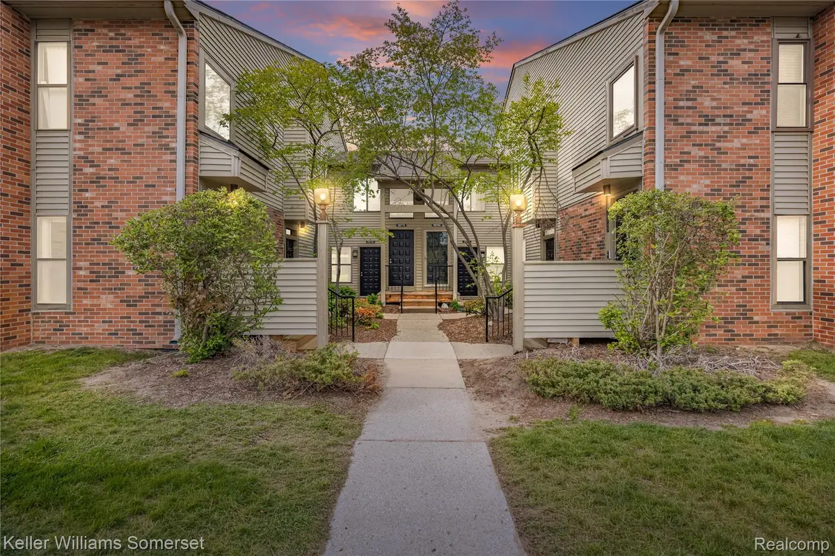 20745 Indian Creek Drive, Farmington Hills, MI 48335 - #1