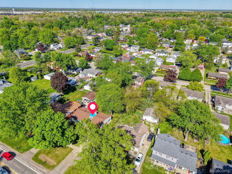 11514 N Haggerty Road, Plymouth, MI 48170 - #3