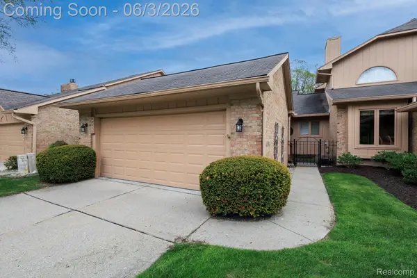 22010 River Ridge Trail, FarmingtonHills, MI 48335