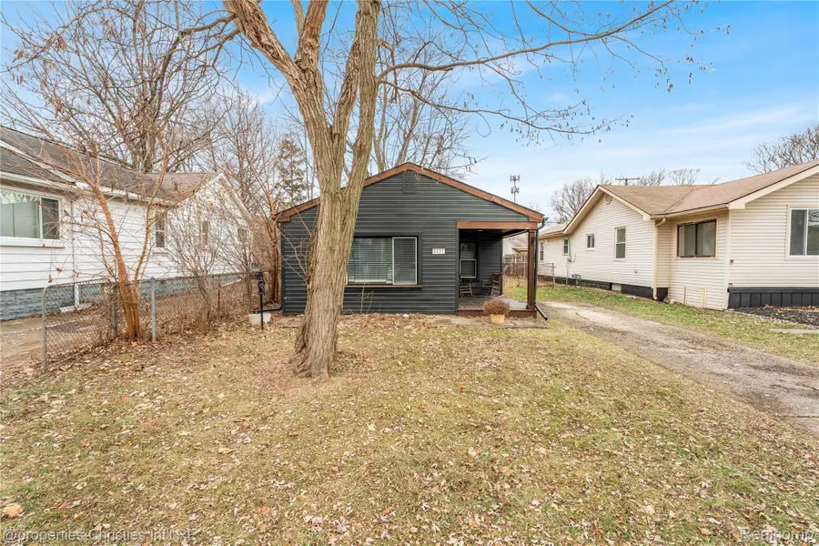 3237 Harris Street, Ferndale, MI 48220 - #2