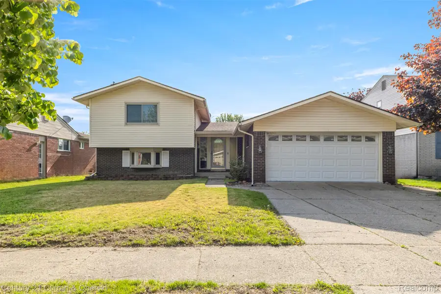 12345 Bedford Drive, Southgate, MI 48195 - #2