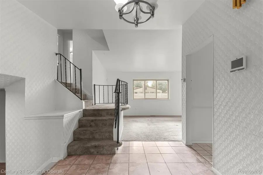 12345 Bedford Drive, Southgate, MI 48195 - #3