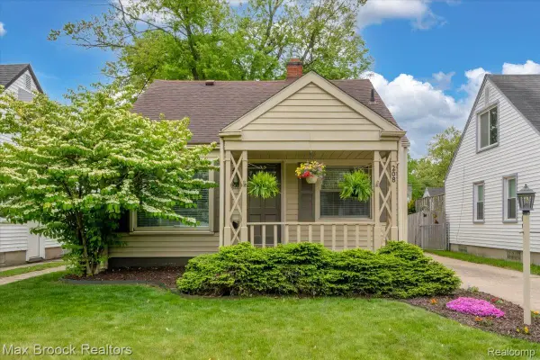 208 Girard Avenue, RoyalOak, MI 48073
