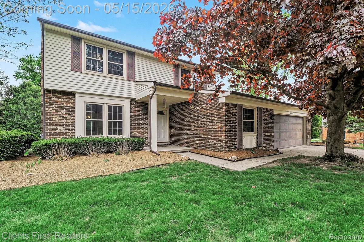 42542 Knollwood Court, Northville, MI 48168 - #1