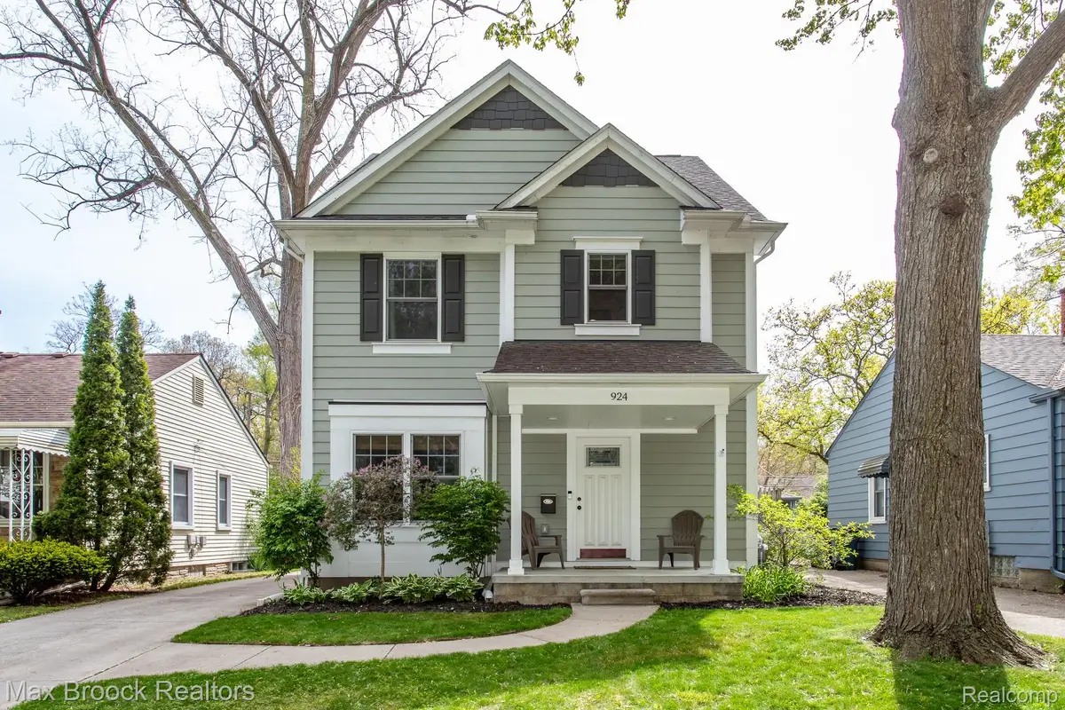 924 N Maple Avenue, Royal Oak, MI 48067 - #1