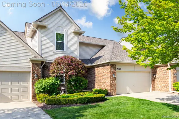 20725 Kenmare Drive, Macomb, MI 48044