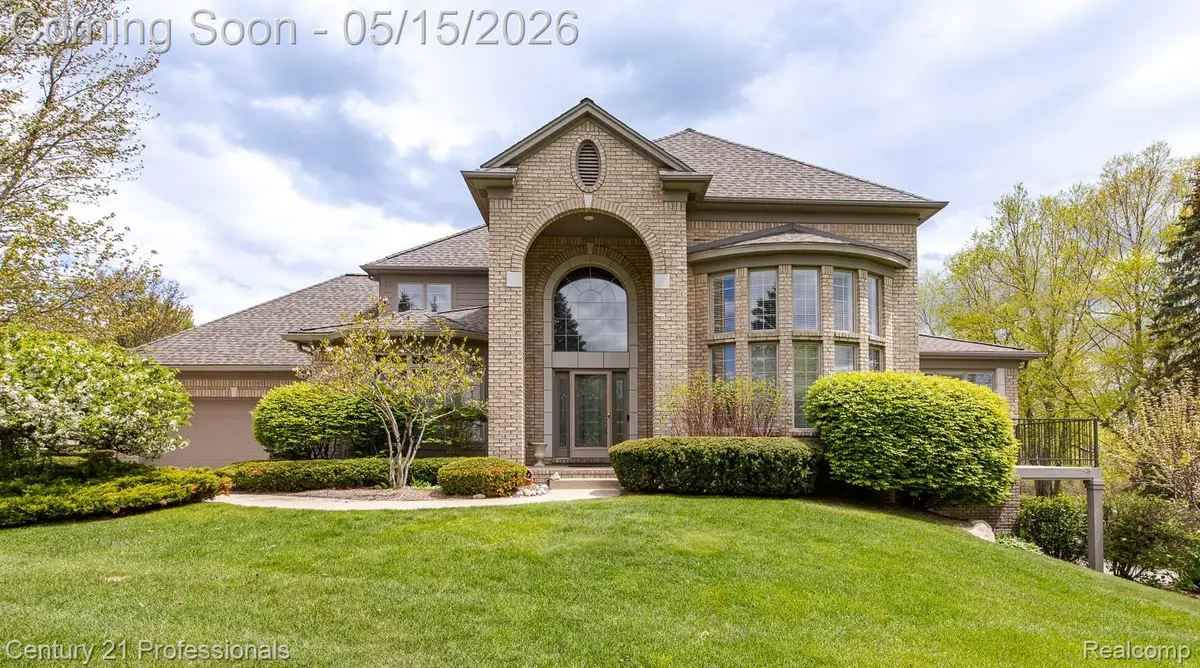 6410 Enclave Drive, Clarkston, MI 48348 - #1