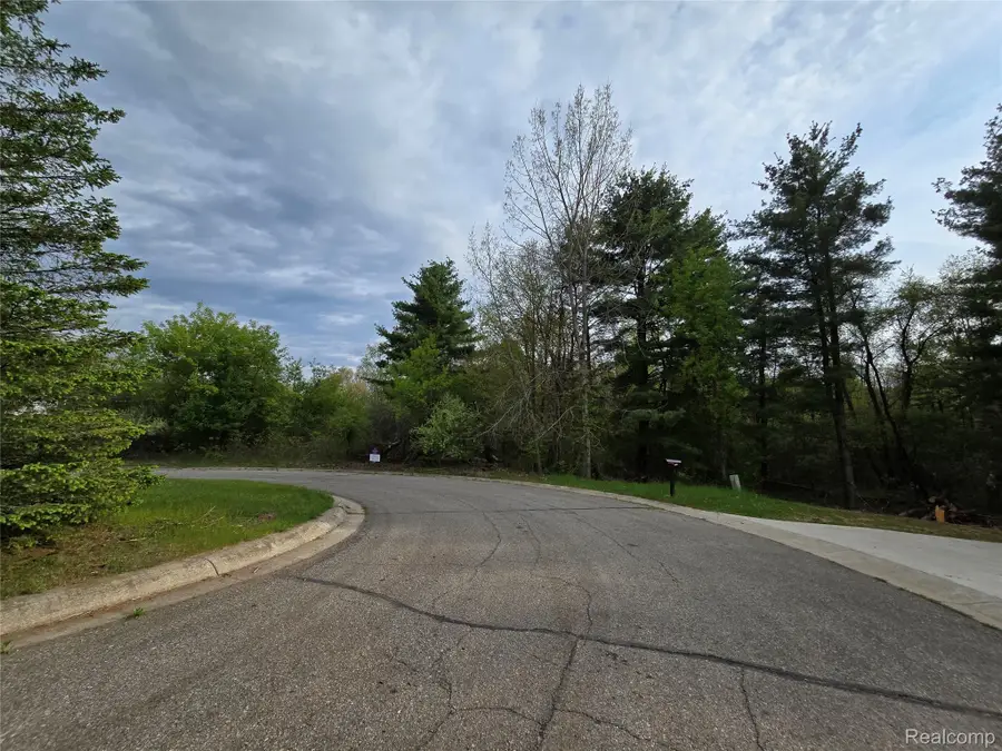 3831 Michael Court, White Lake, MI 48383 - #3