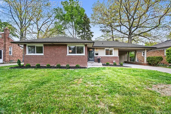 4402 Buckingham Road, RoyalOak, MI 48073