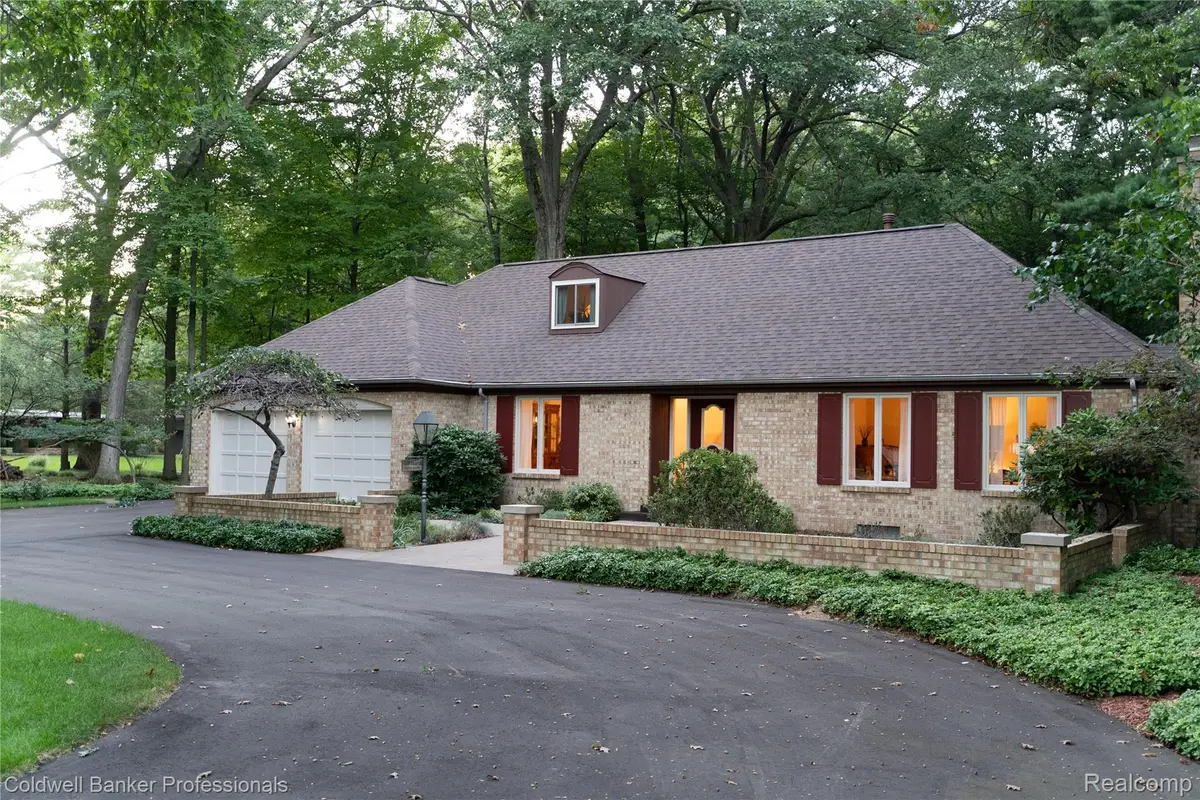 3969 Braeburn Drive, Norton Shores, MI 49441 - #1