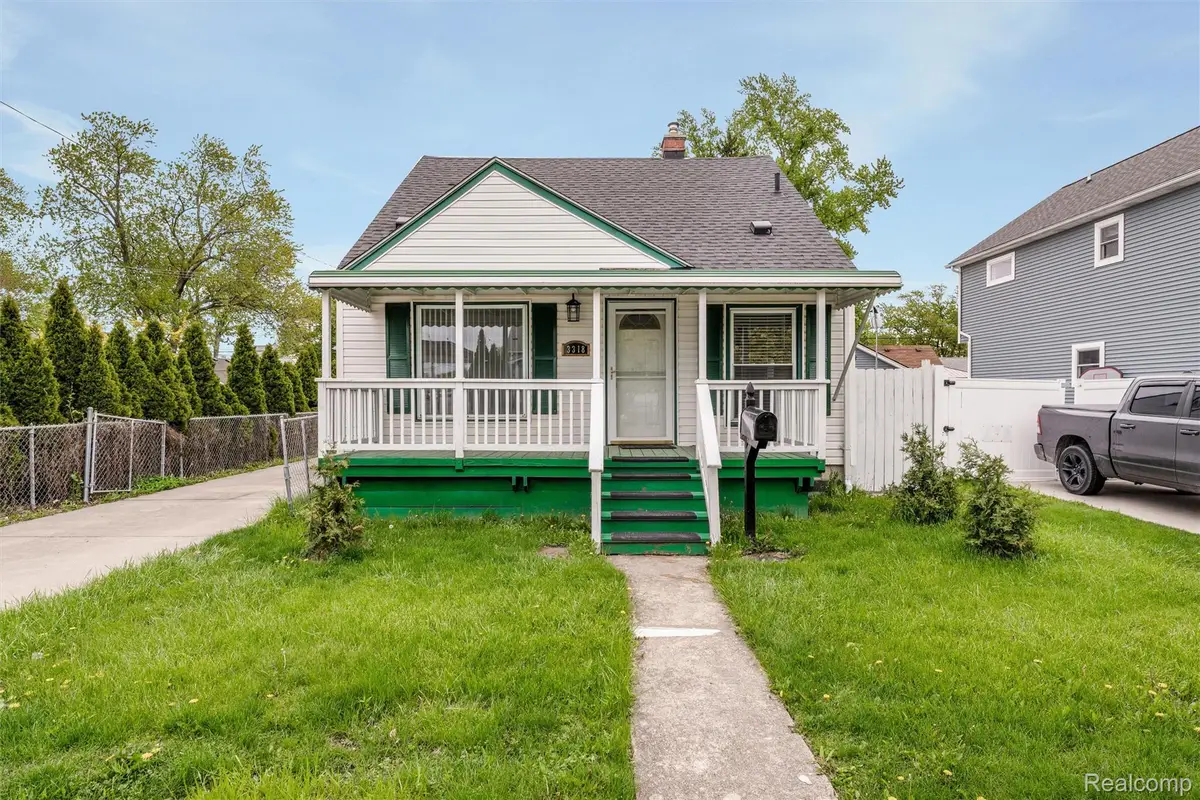 3318 Wakefield Road, Berkley, MI 48072 - #1