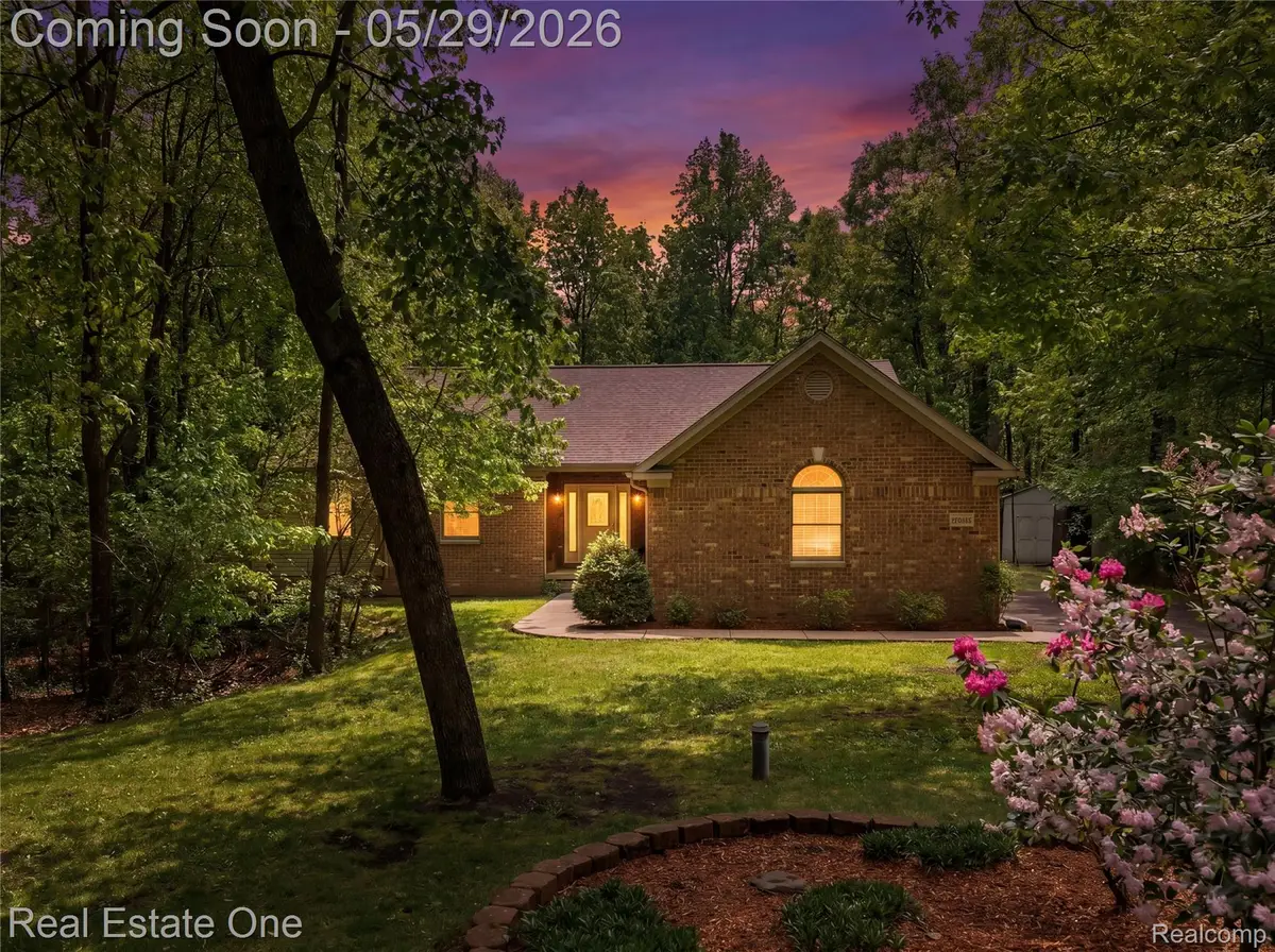 4640 Oak Lane, Hamburg, MI 48189 - #1