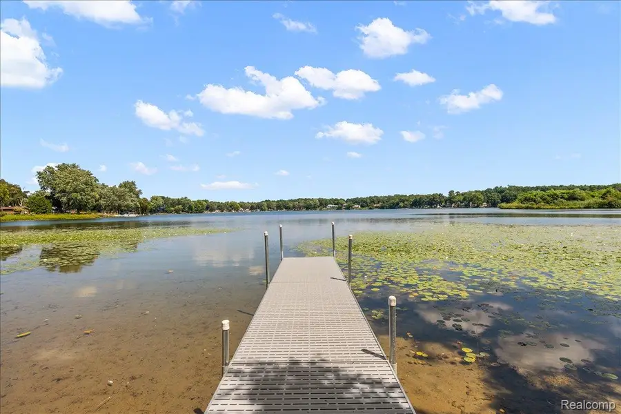 2770 Bogie Lake Road, White Lake, MI 48386 - #2