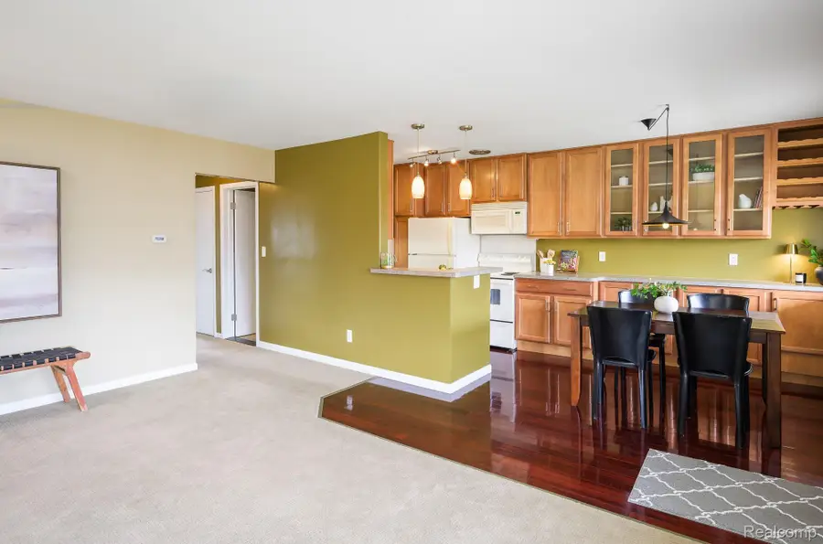 2125 Clawson Avenue #204, Royal Oak, MI 48073 - #3