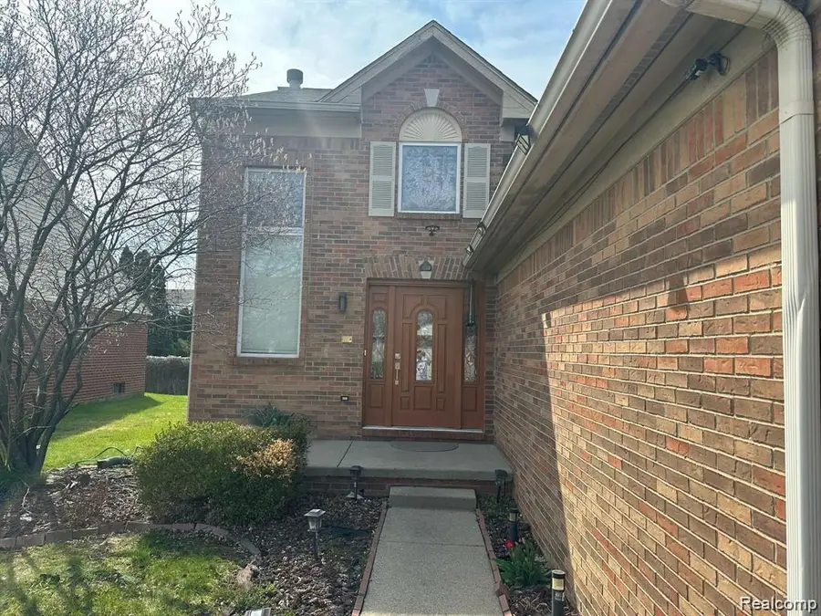 55 Morross Circle, Dearborn, MI 48126 - #2