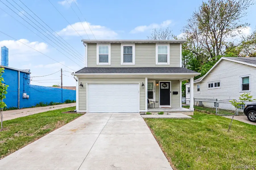 1844 E Jarvis Avenue, Hazel Park, MI 48030 - #2