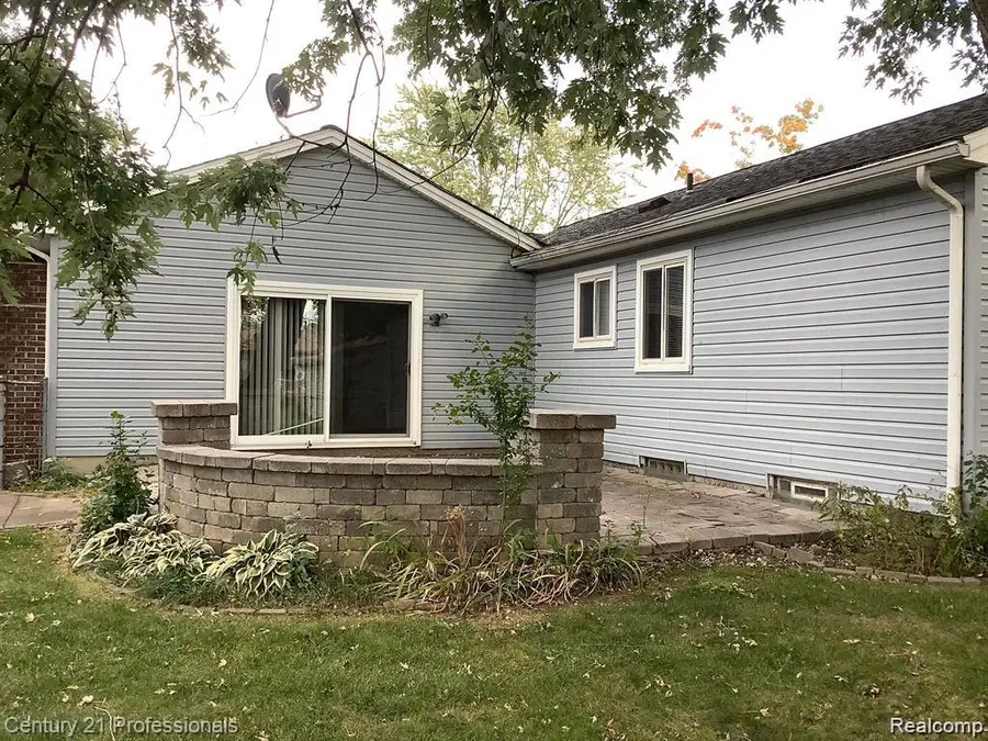 1646 Heritage Drive, Canton, MI 48188 - #3